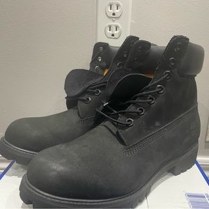 Black Timberlands